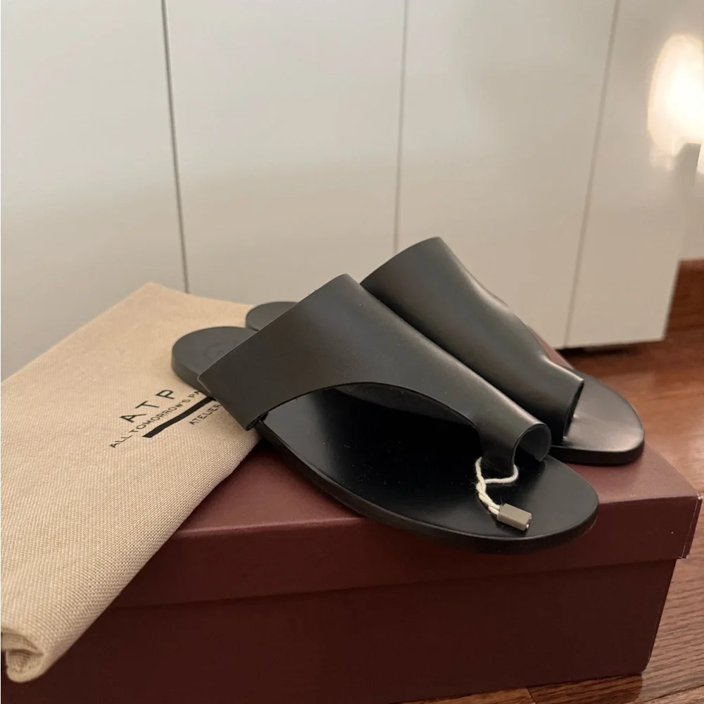 ATP Atelier Black Leather Sandals - Picture 1 of 4